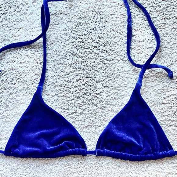 Bikini Set - Picture 3 of 4